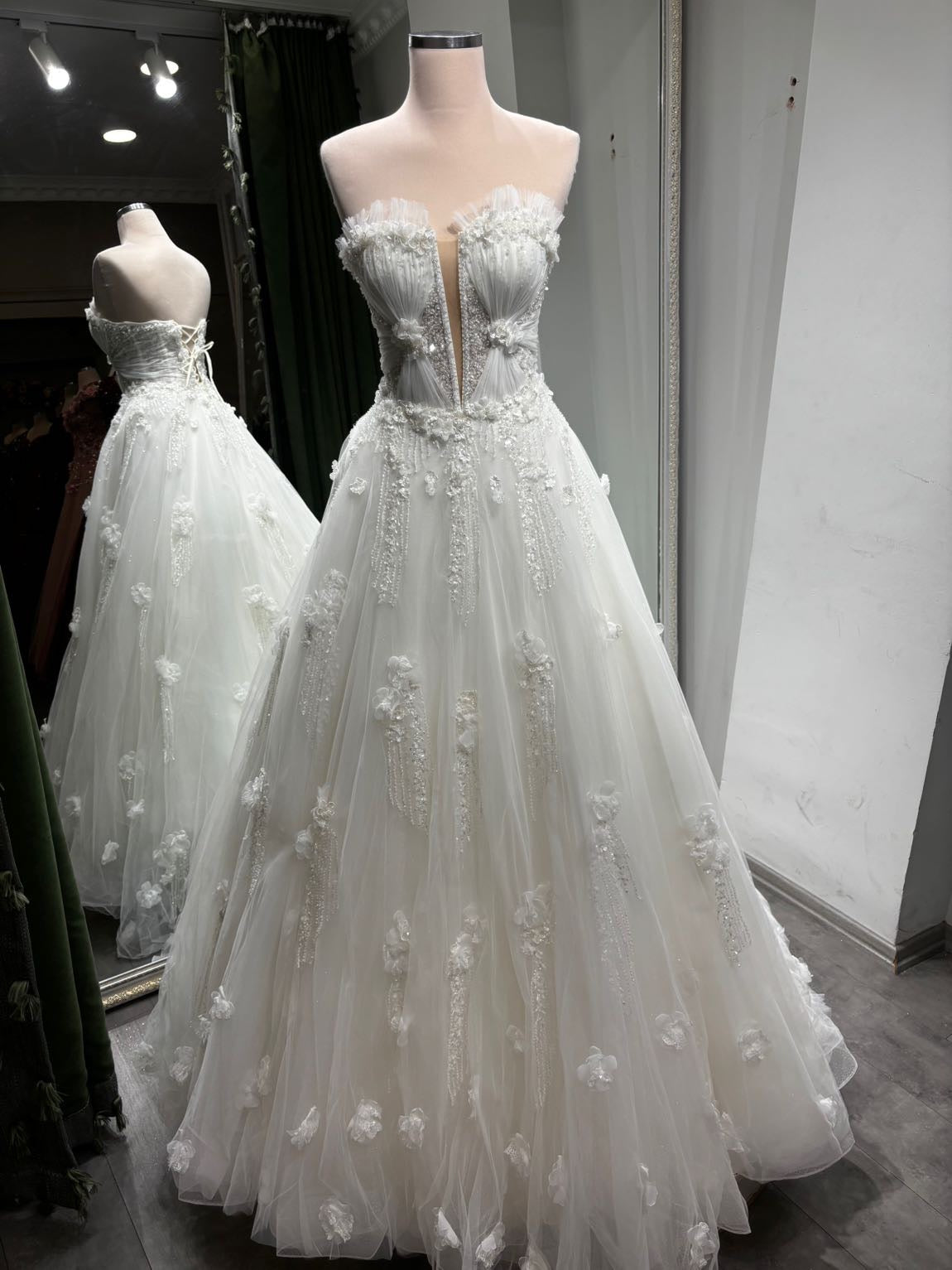 Brautkleid Mios