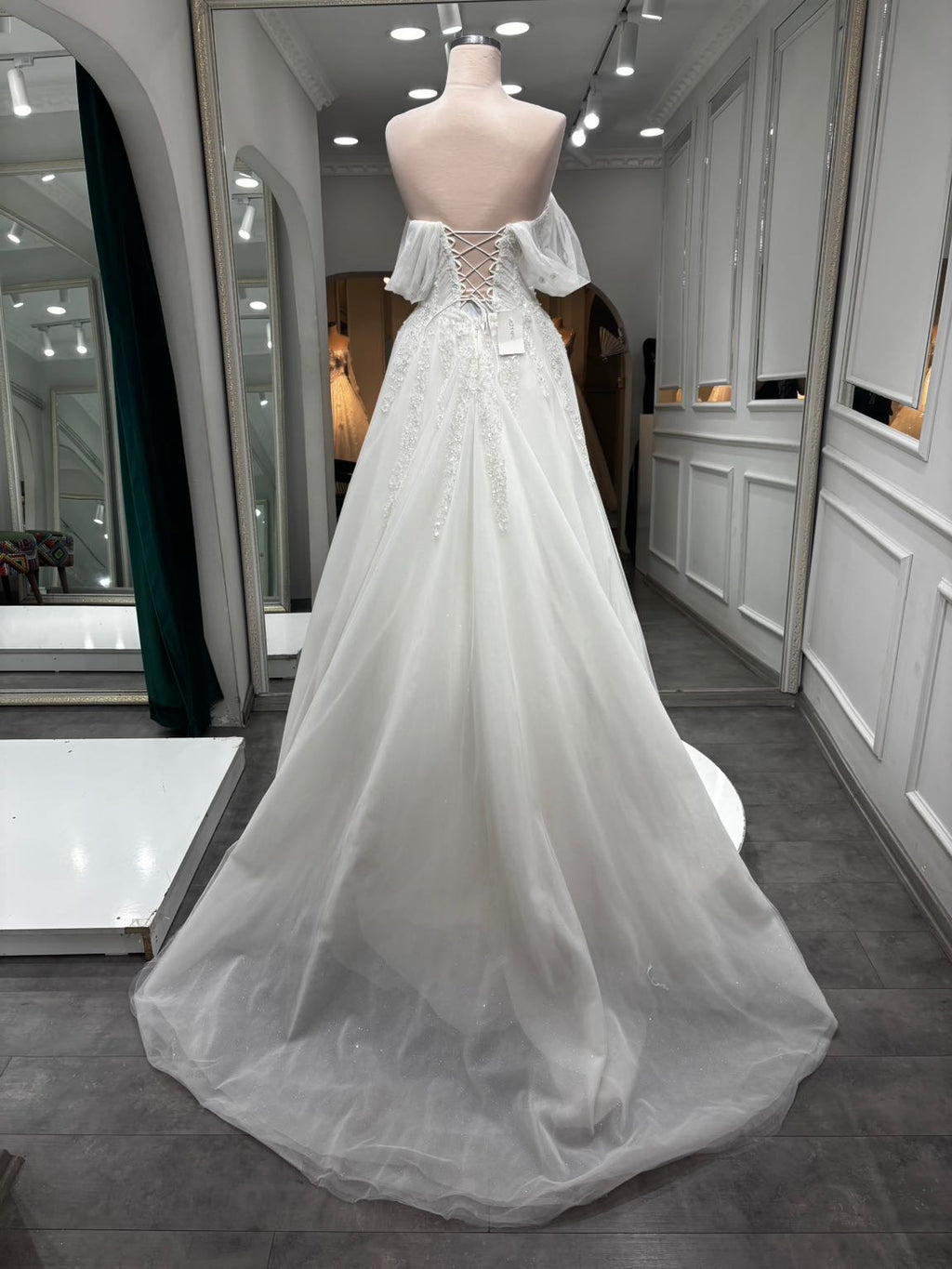 Brautkleid Ash