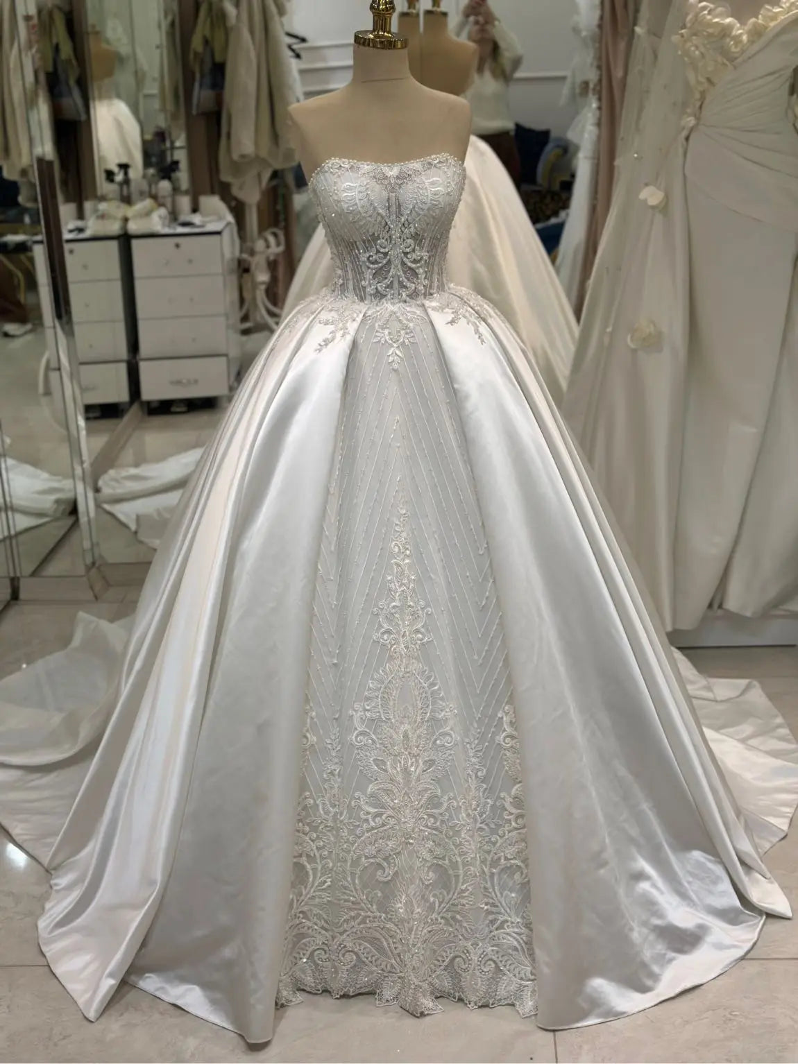 Brautkleid Afrodit