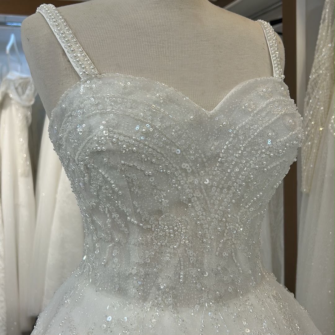 Funkelndes Prinzessinnen-Brautkleid
