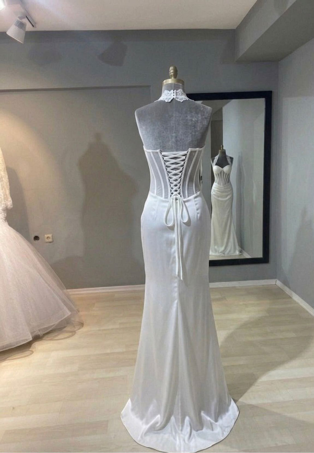 Satin Elegance-Brautkleid